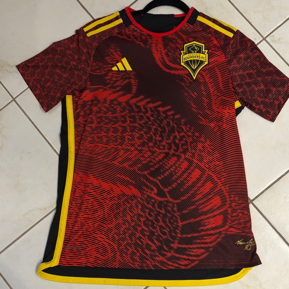 Bruce Lee Seattle Sounders Jersey- Size L